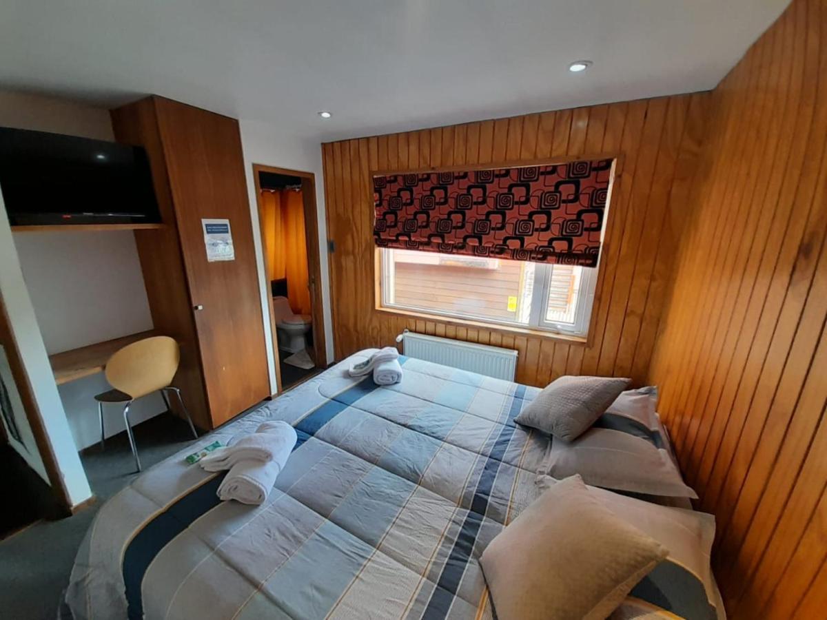 Almer Hostal Punta Arenas Exterior foto